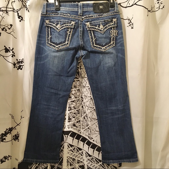 Miss Me Distressed Embellished Flap Back Pockets Cropped Ankle Jeans - Picture 1 of 12